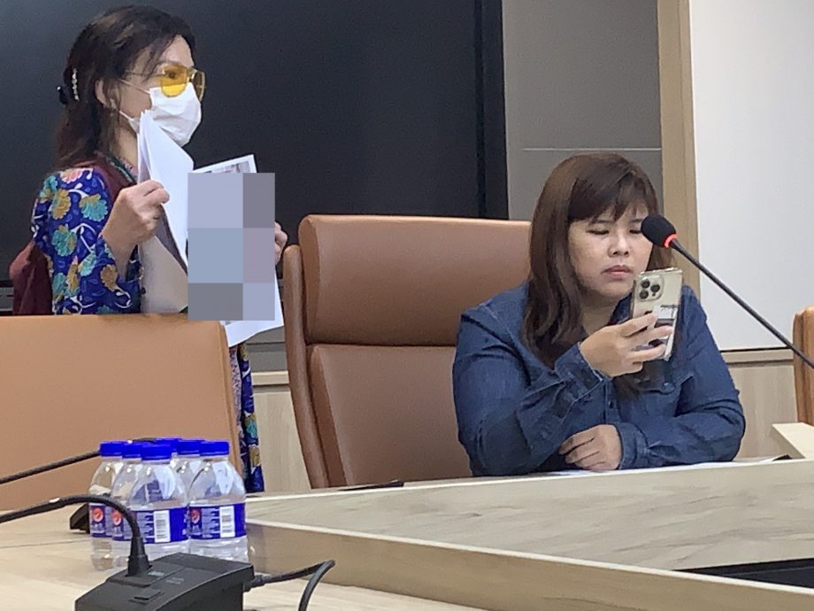  女网红李观玉当面与男网面对质 各说各话