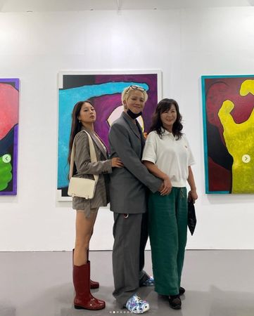 宋旻浩代亡父送妹妹出嫁 当兵期间飞美国惹议