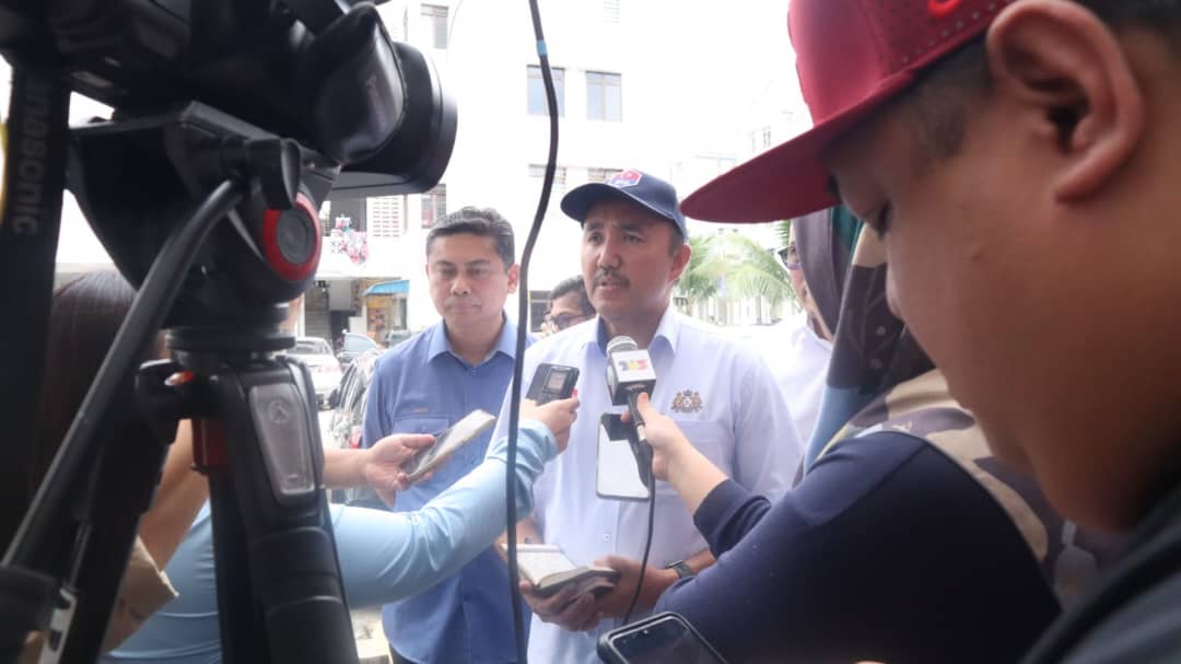 **已签发**柔：州政府暂无计划监管短期出租住宿，嘉福尼：会探讨必要性