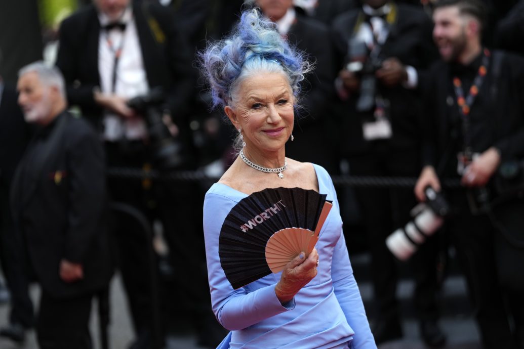 康城红毯|范冰冰猛虎战袍霸气回归 巩俐华人之光专人清场拍照