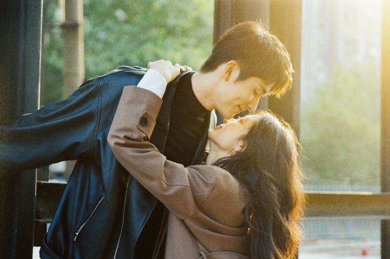 张新成1句话遭围剿 挨轰瞧不起赵丽颖