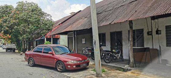 张集强/因锡矿而生的公司屋