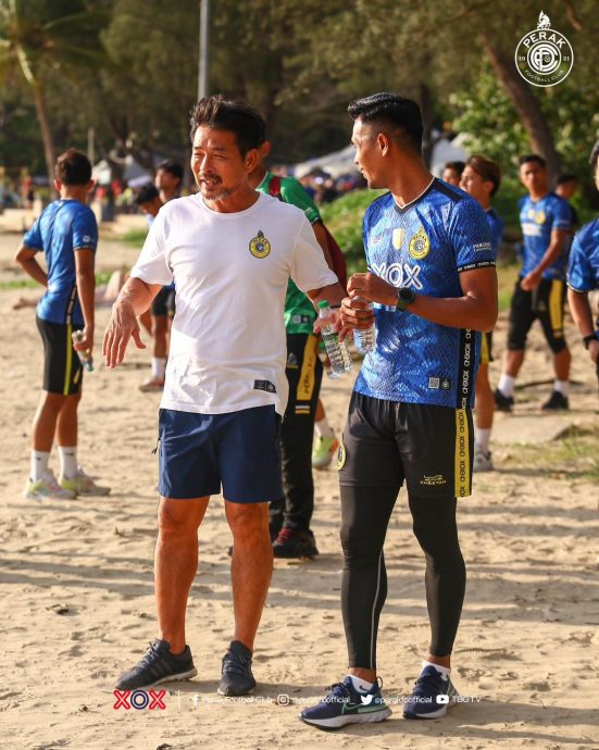 执教8个月成绩不佳  霹足队炒林长金