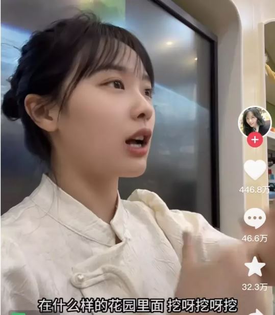 拚图)涨粉300万 美女幼师凭儿歌“挖呀挖呀挖”走红