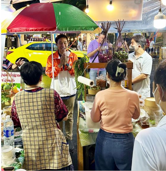拼盘 2图 必下 / 泰国华裔议员力荐唐人街美食
