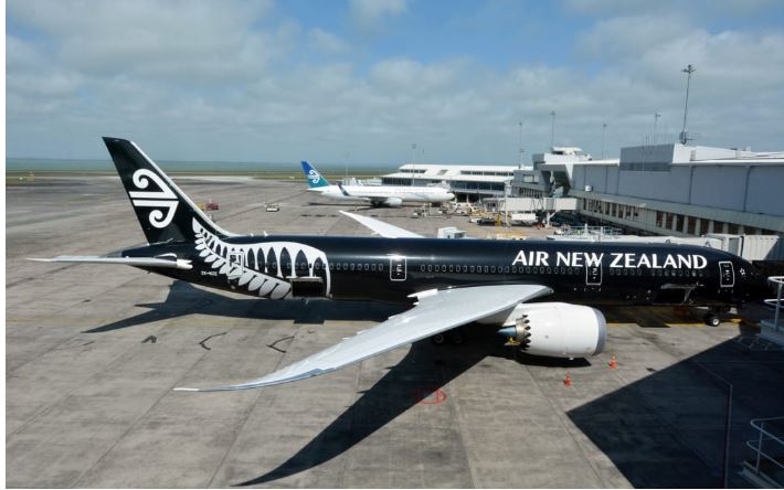 拼盘 未签/ 2023年最佳航空公司排名出炉 纽航推“躺平”舱赢第一名