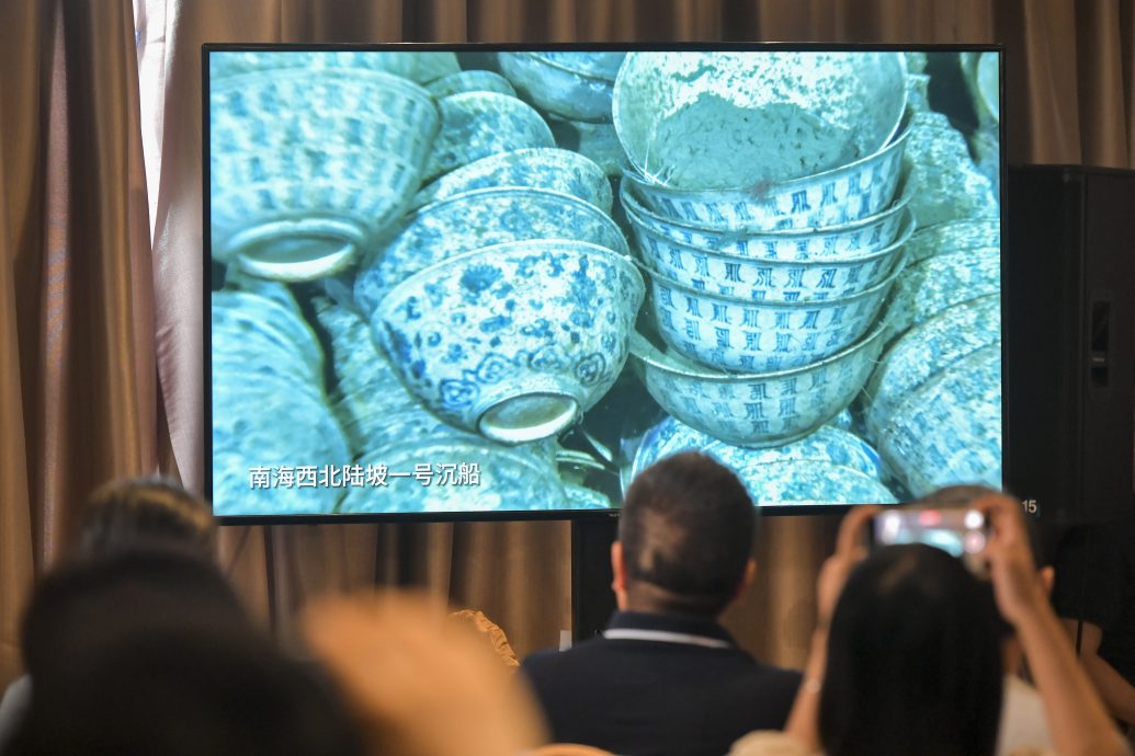 拼盘/南海发现两处古代沉船 文物超过十万件