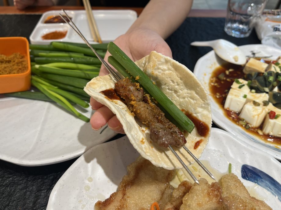 拼盘/淄博烧烤火进京城