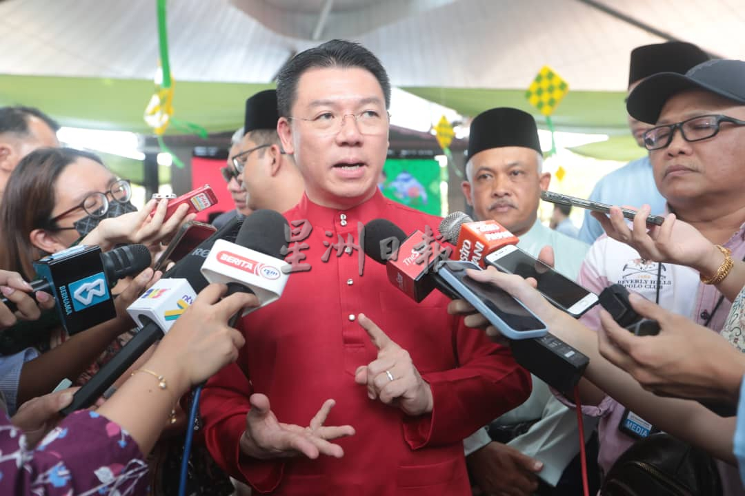 指麦克杰逊曾来马 倪可敏回应PAS“不想看Coldplay别买票 把眼睛闭上”