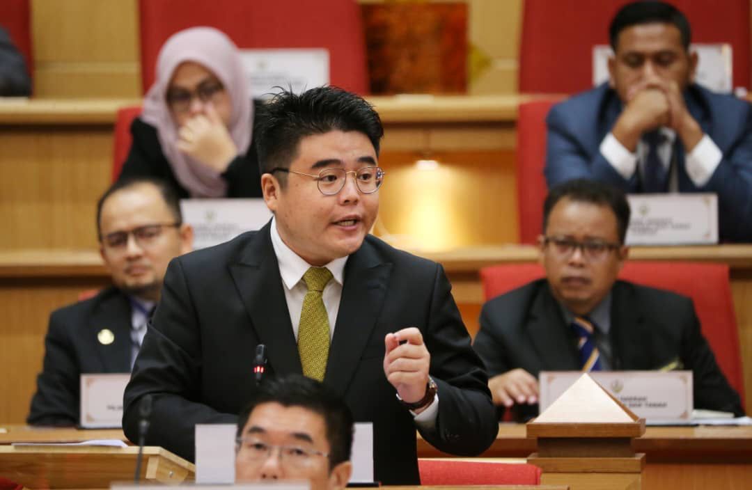 挑起倒政府传闻却反怪行动党 吴家良轰国盟贼喊抓贼