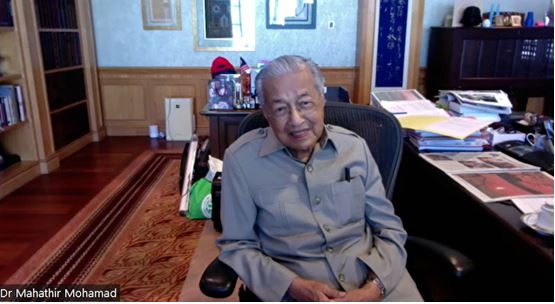 接受《环球时报》访问 马哈迪:东盟需远离美国对中国的挑衅