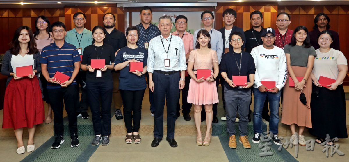 服务精神奖 张聪