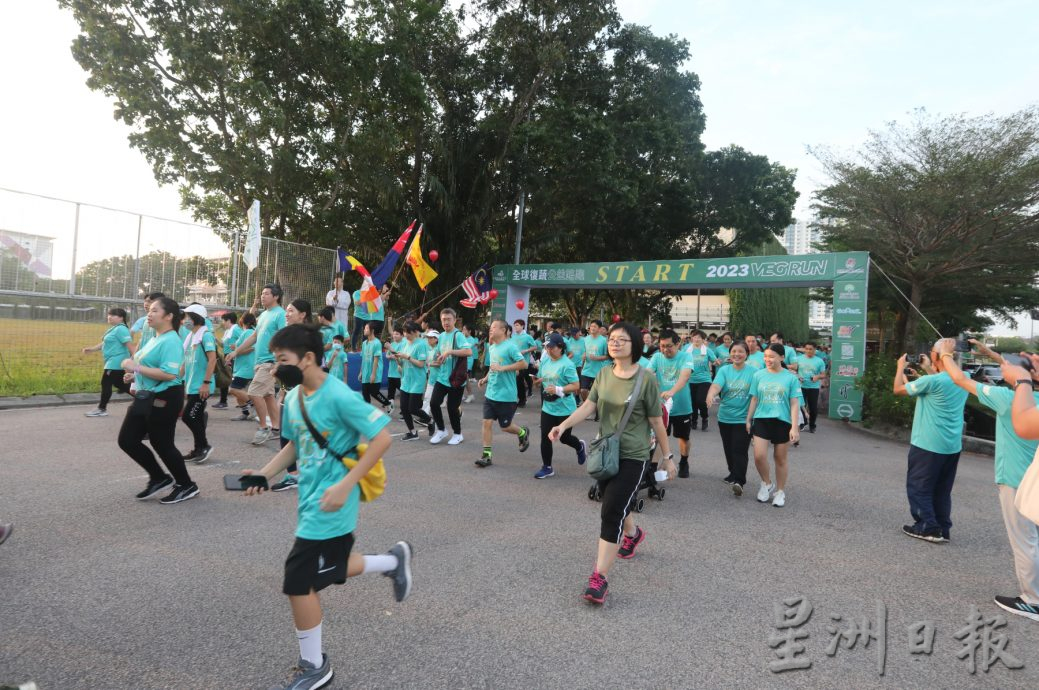 柔:全球复蔬路跑新马寺登场 数百人挥汗 唤醒护地球