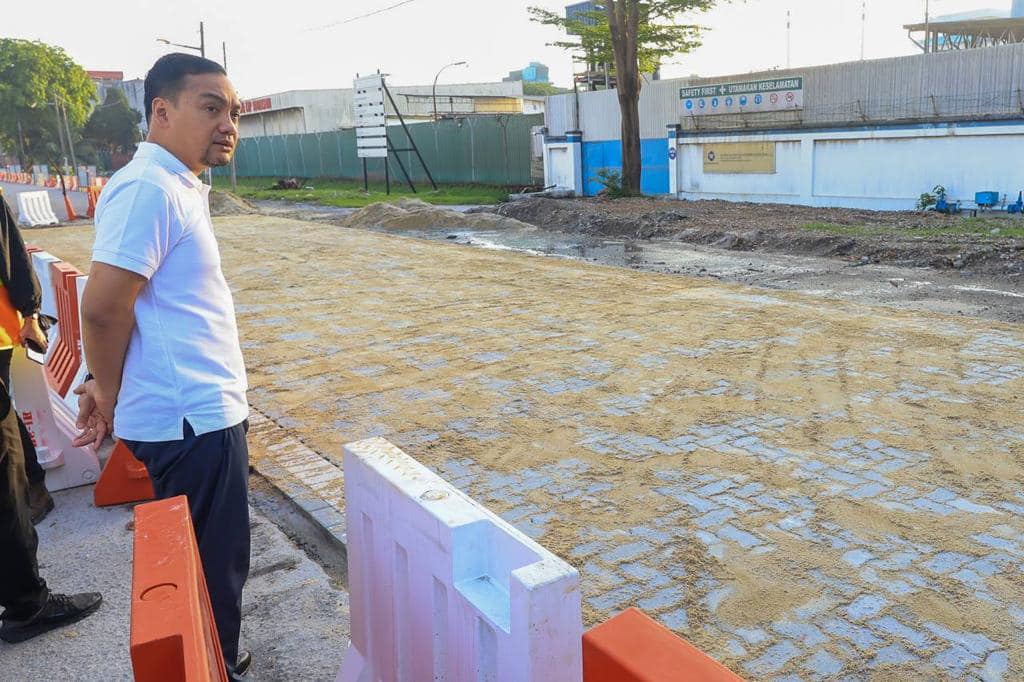柔:大臣视察巴西古当士乃 要求解决周围道路问题
