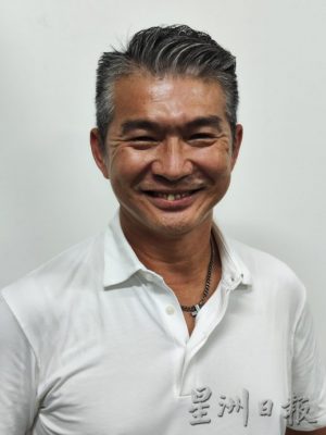 柔:版头之一:本报活动:“爱心汇聚,筑梦华教,情牵育民一校!”Tiger星洲华教义演:7月8日迎来首场造势活动,欢迎各界踊跃支持