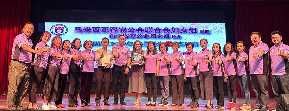 柔:社团版次头:张君国:不仅是在双亲节,子女应从生活中力行孝道