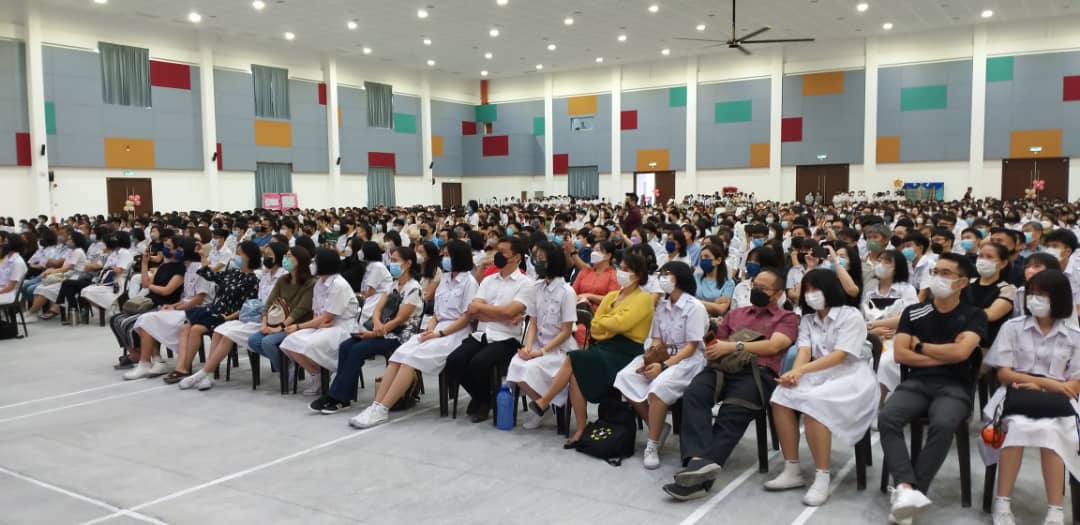 柔:至达城宽中首届成年礼 504高一生自立了