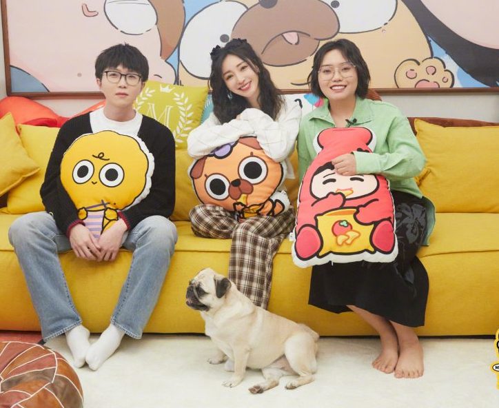 柳岩自曝曾遭入室抢劫 细节疑点重重被疑炒作