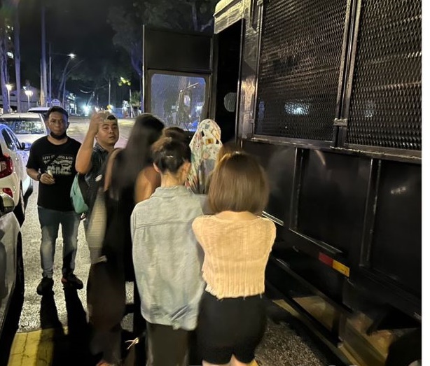 槟警连2天行动 取缔3夜店捕66人