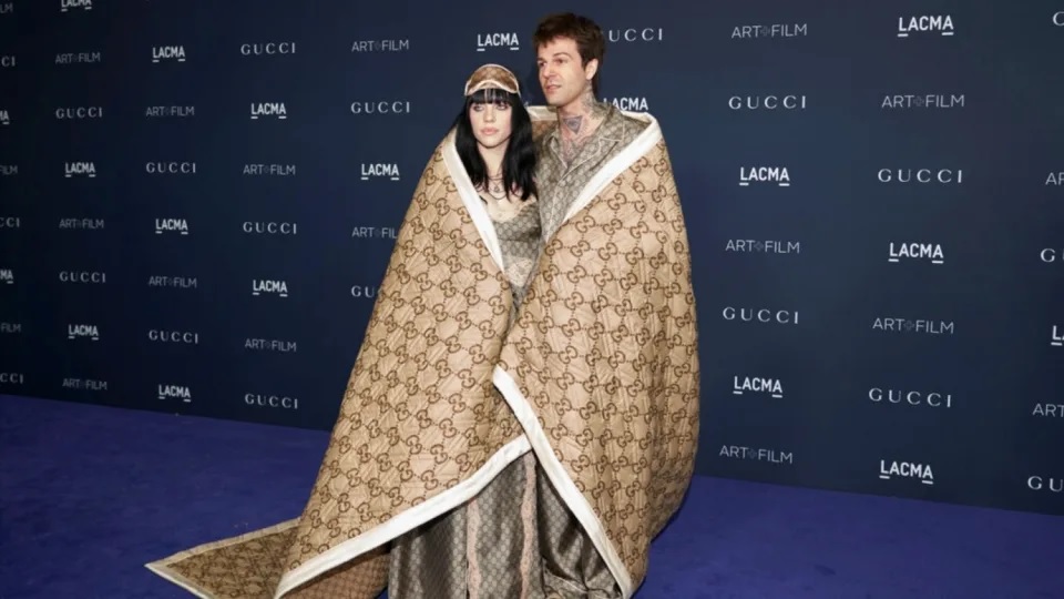 比莉艾莉丝仅热恋7个月 情断相差11岁乐团主音