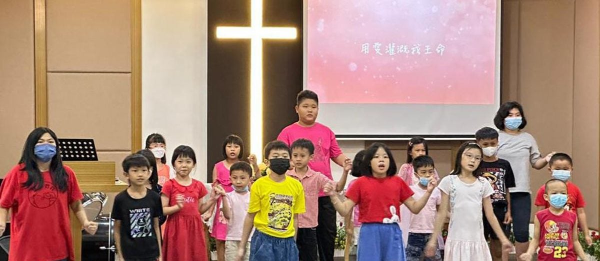 民万卫理公会庆祝母亲节，牧师劝导莫藐视年长父母
