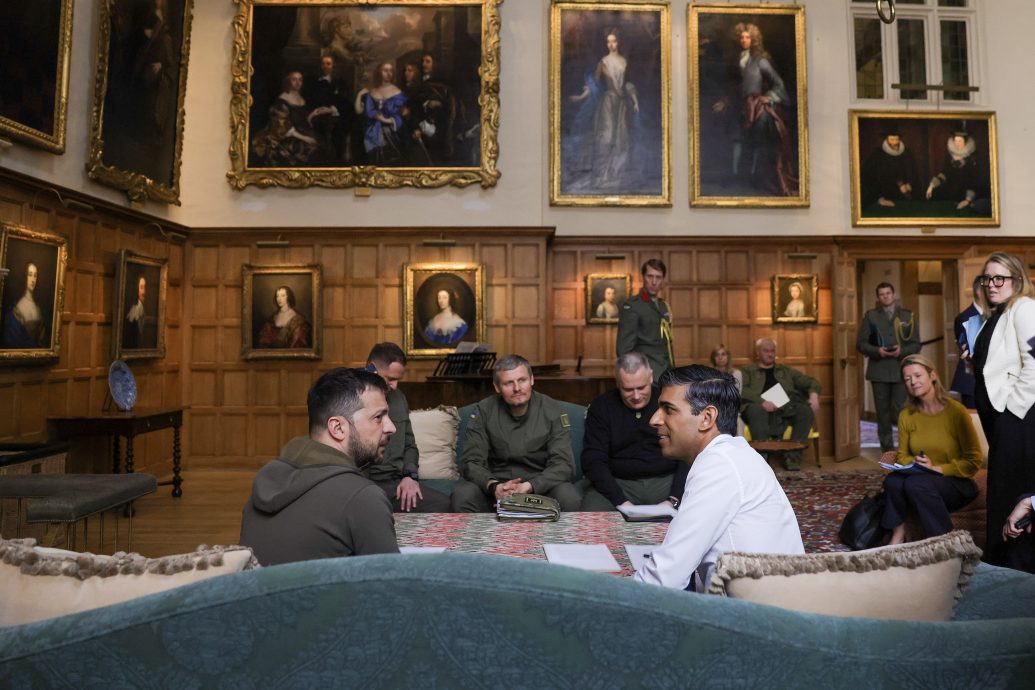 泽连斯基访英国 瞄准“战机联盟” 英法皆称将训练乌克兰机师