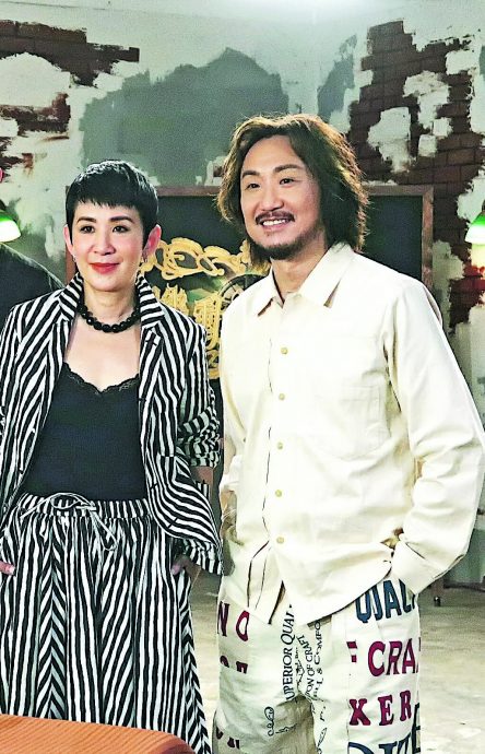 演戏被陈是知翻白眼 吴君如想郑中基出手教女