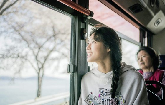 王晋恒/《夏日大罢工》无处遁逃的人生困局