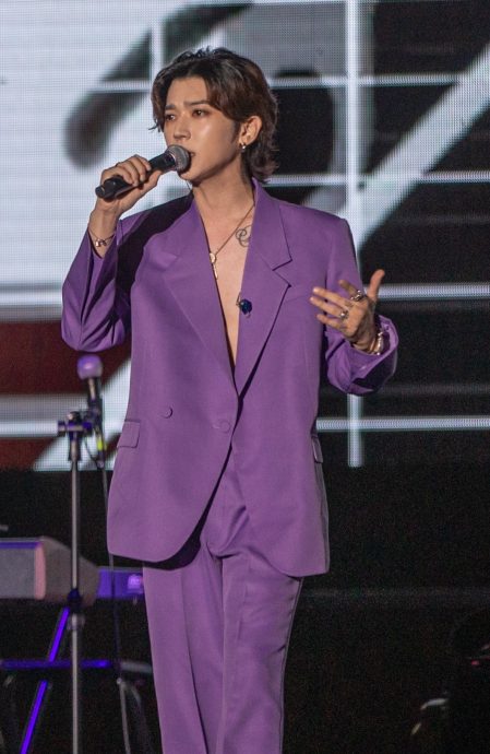 田馥甄唱错歌词 歌迷要求“加班”