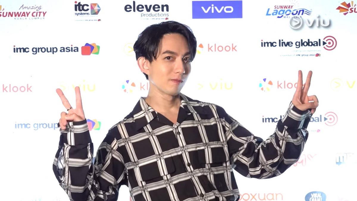 田馥甄唱错歌词 歌迷要求“加班”