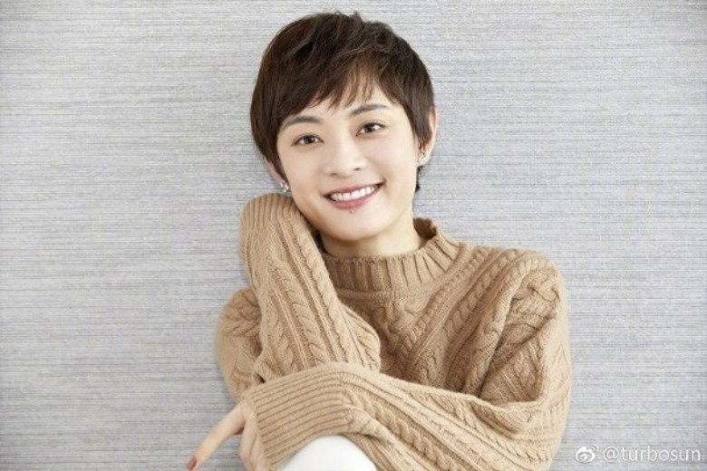 白玉兰奖︱杨幂没入围照挨批  张颂文沦遗珠全网气炸 