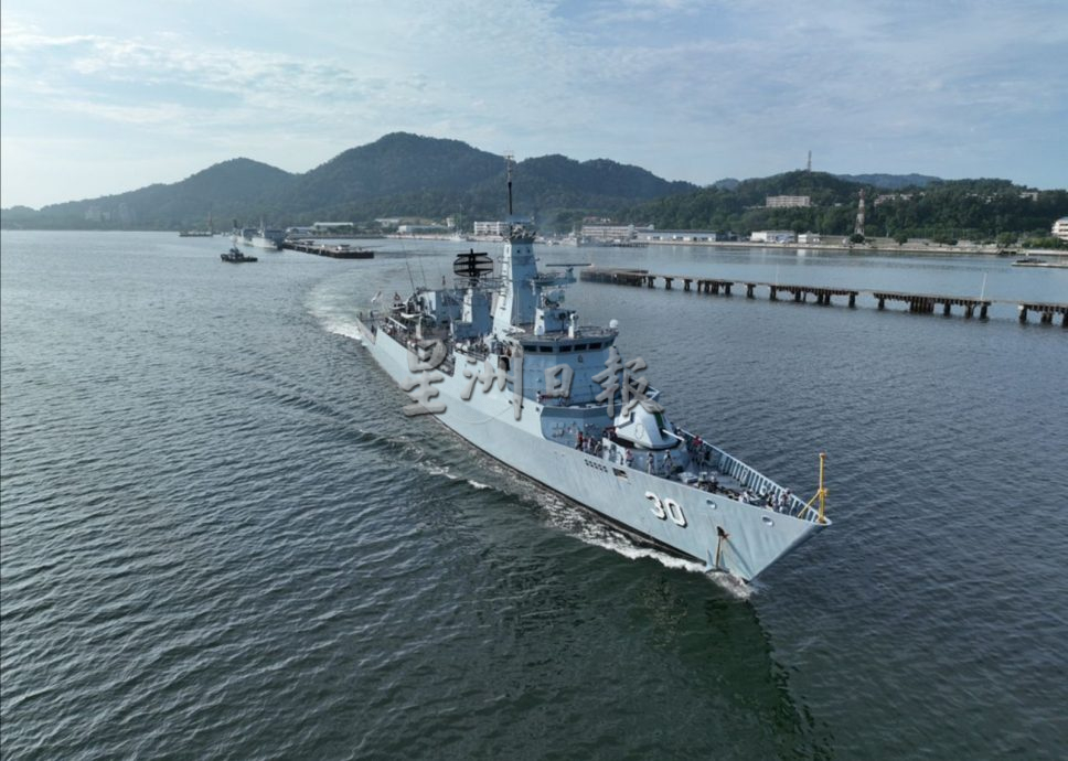 皇家海军参与马印新演习