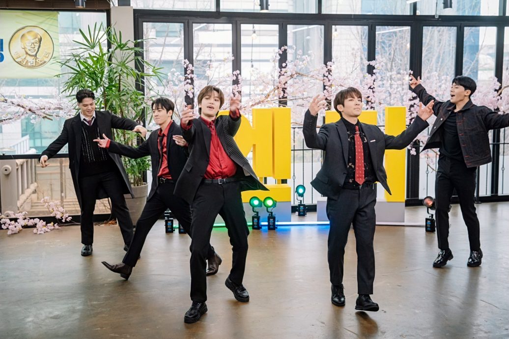 直播失控爆粗骂粉丝 TEEN TOP队长呛不想回归