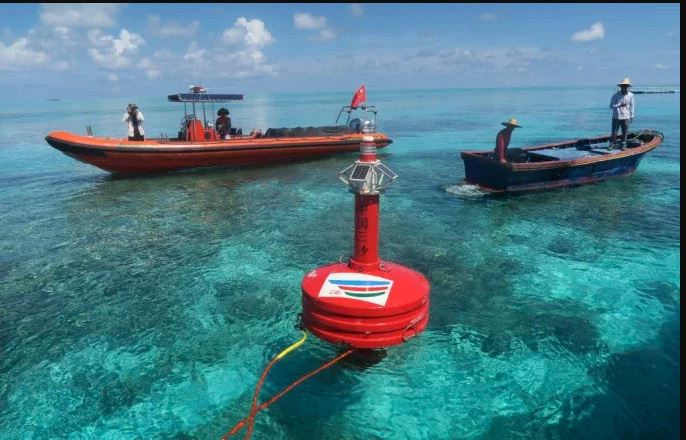 看世界)回击菲律宾?北京宣示主权 在南海岛礁设置3浮标