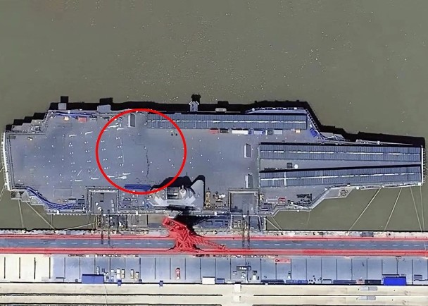 看世界／传中国航母甲板裂开 中媒指基本不可能