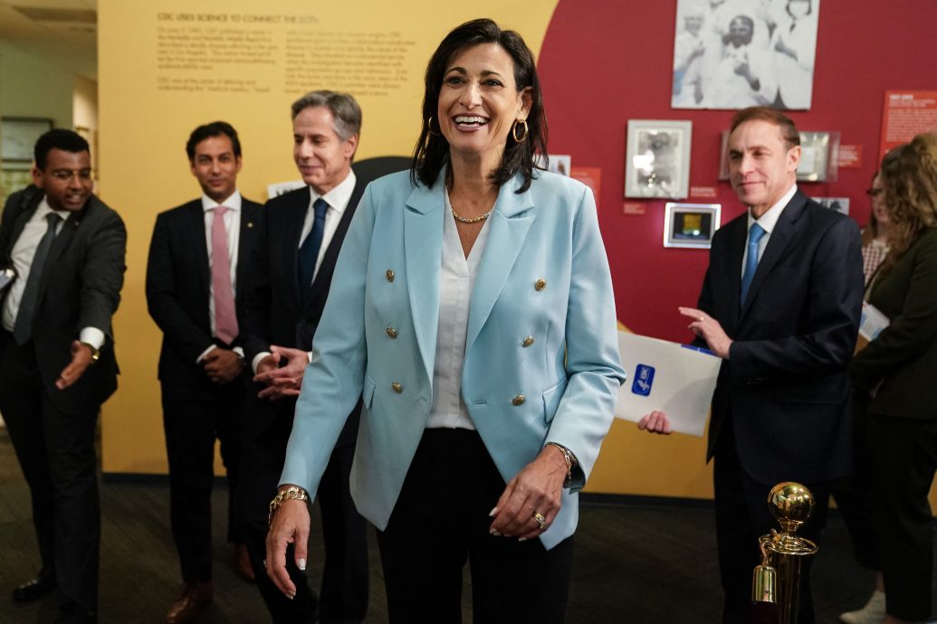 看世界/美疾控中心主任将离职 拜登感谢领导对抗冠病