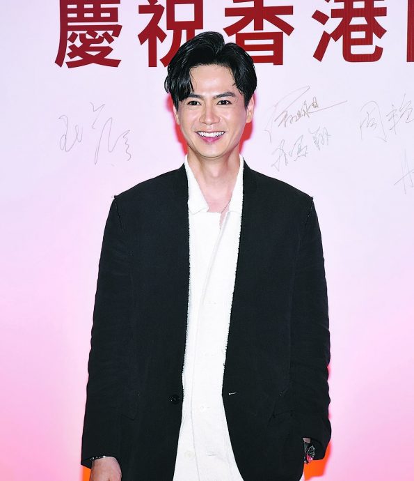 罗子溢开腔护妻力撇婚变 曝杨茜尧8月来马旅行庆生