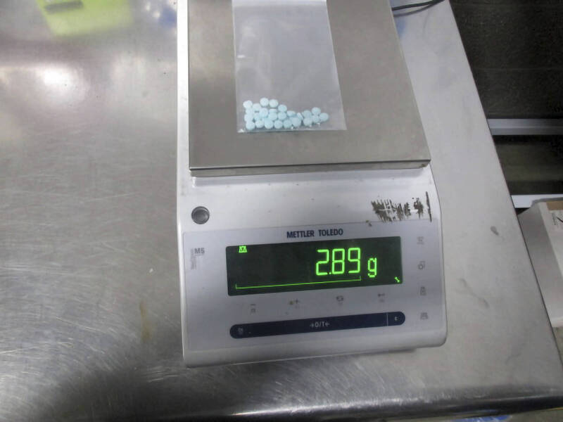 美版鸦片战争 芬太尼药物滥用动摇美国本