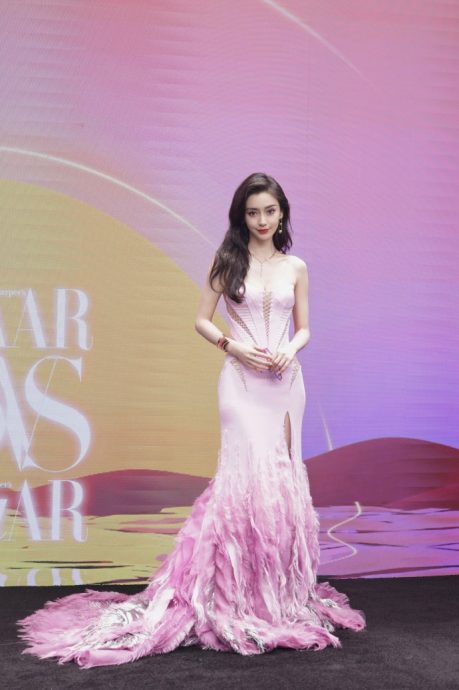 芭莎派对座位亮点｜赵丽颖坐主位领年度演员 Angelababy咖位偶像派