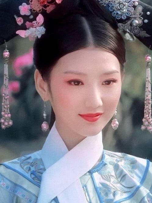 被吐槽医美脸没灵气 毛晓彤演女侠网喊出戏