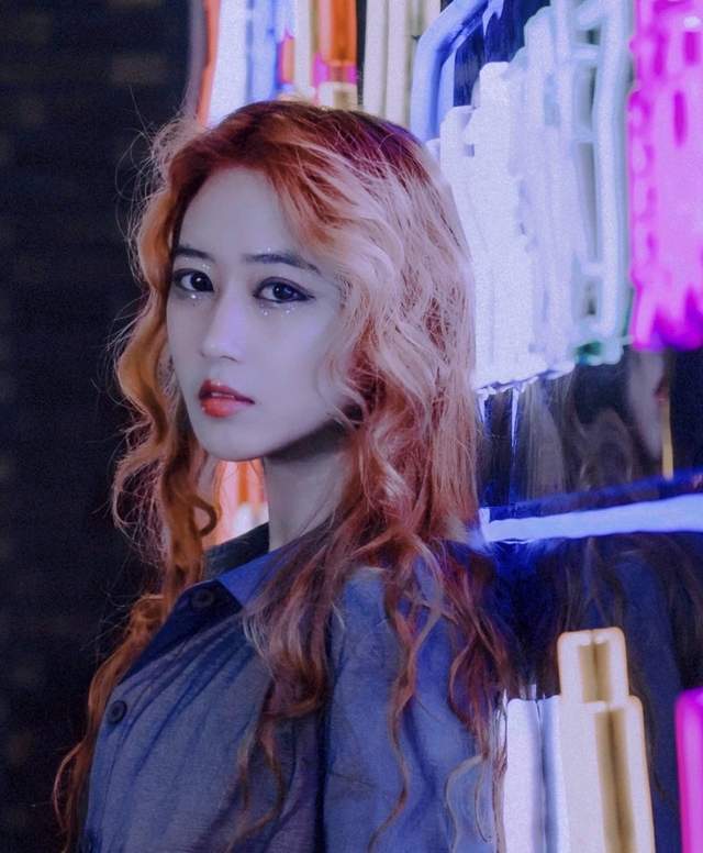 被曝与女制片床照  《亲爱的，热爱的》男星连夜报警