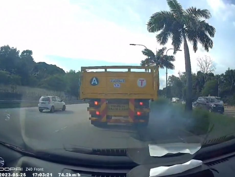 视频|男子大道遇路霸罗里全记录 危险超车、紧急刹车阻前行