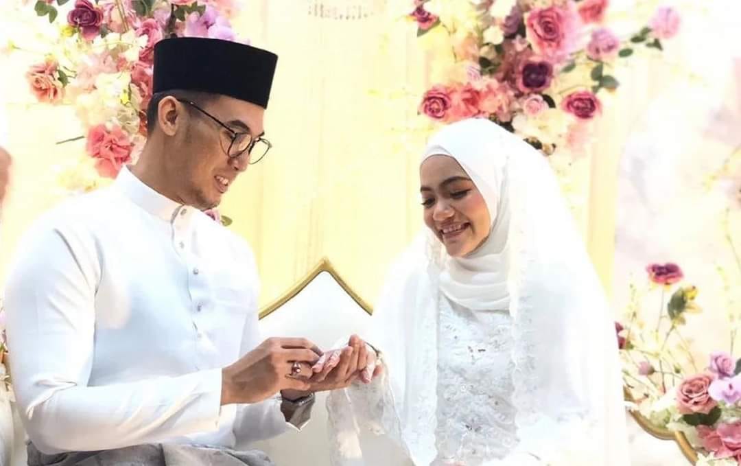 诺哈碧妲突捎结婚惊喜 泳总:不影响其跳水表现