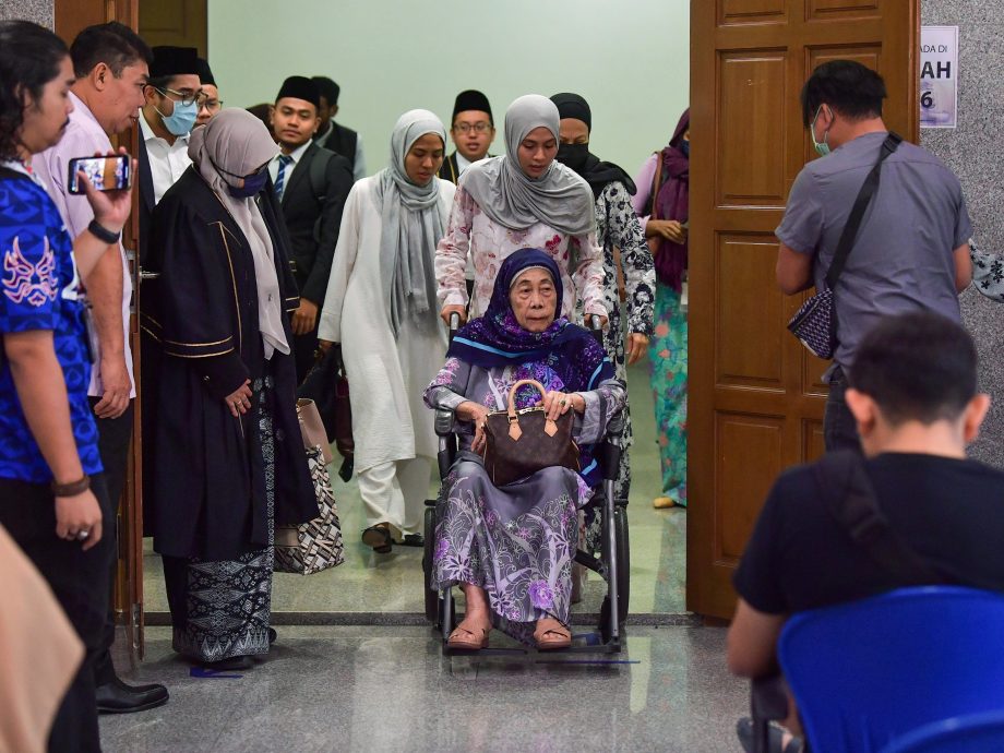 贾马鲁丁遗孀争产案 庭外和解结果明揭晓