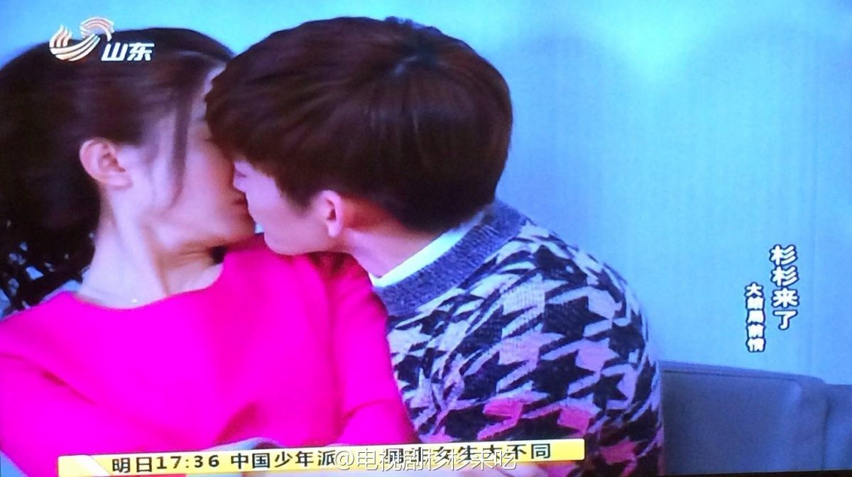 赵丽颖1招灵活避咸猪手 网喊话女明星学起来！