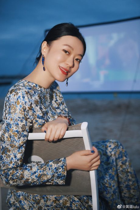 钱包遗失求助遭漠视 中国女星控诉“国泰航空态度不佳”