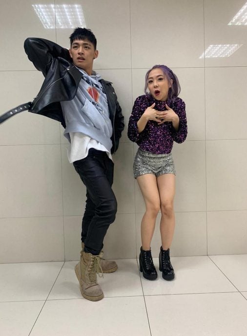 阳台调情被拍 艾薇认爱吴霏:爸妈都知道