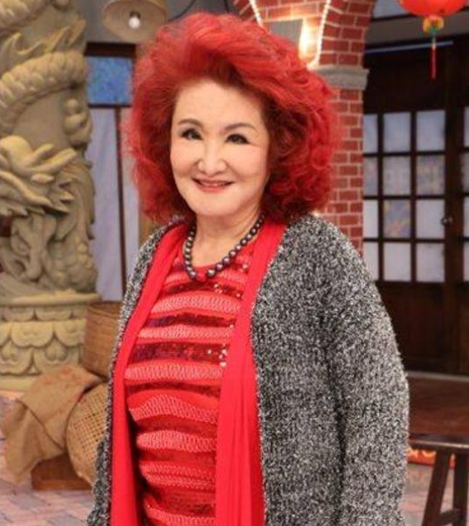 陈今佩爆杨小萍生前失智6年 经纪人怒斥:积点口德