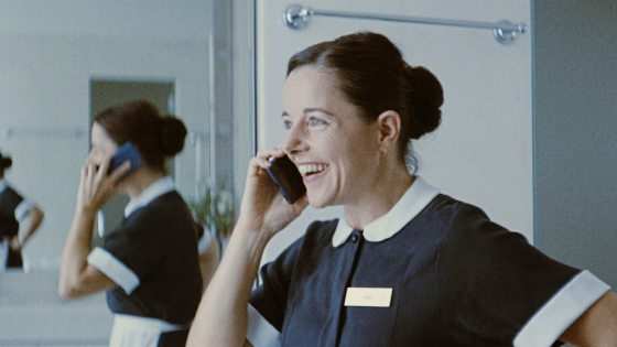 陈头头／《A Plein Temps》妈的奔波宇宙