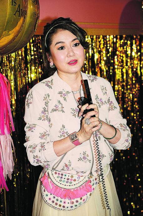 陈淑兰自揭非妈妈亲生 感恩病母临终前告知